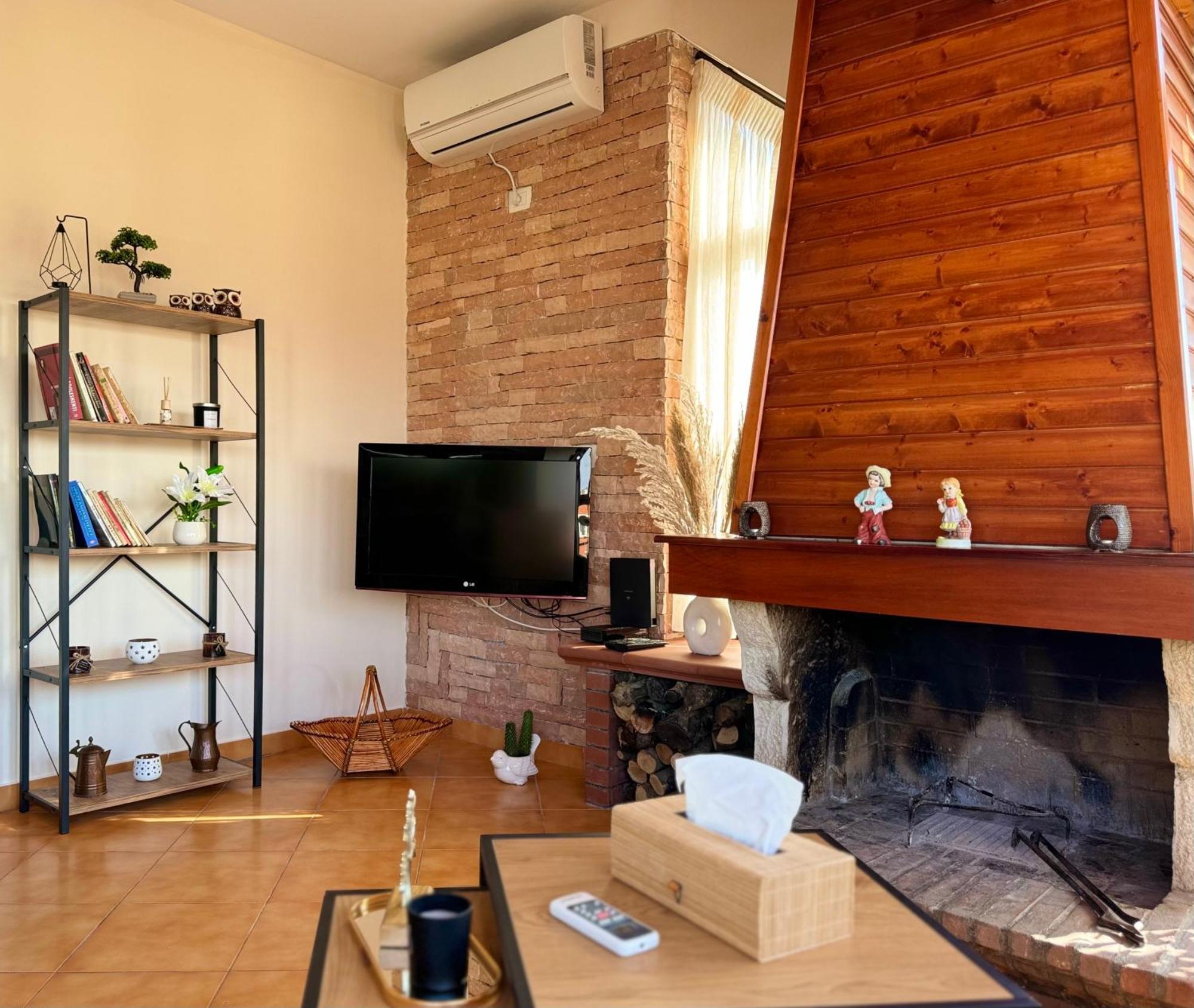 Skyview Oasis Premium Apartment Тирана Экстерьер фото